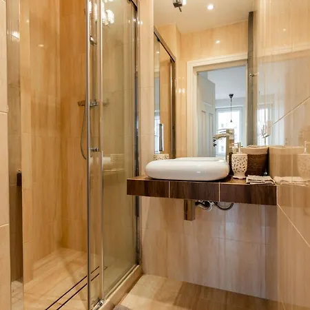 Chmielna Centre Apartment Warsaw